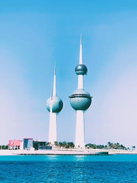 رحلات طيران إلى الكويت (KWI)
